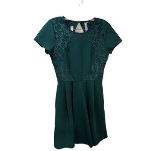 ALYA Emerald Mini Cocktail Dress Lace‎ Front Small